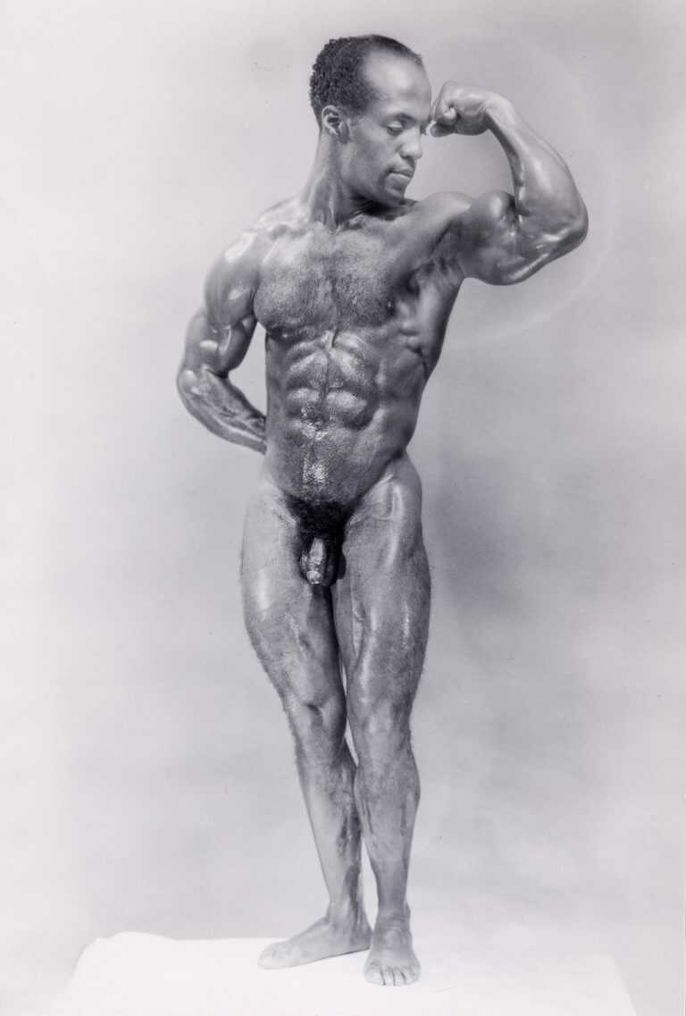 Photograph by Al Urban: [Kenneth Pendleton Flexing], available at Childs Gallery, Boston