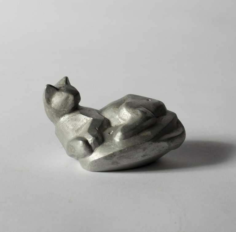 Sculpture By Dudley Vaill Talcott: [cat Curled Up] At Childs Gallery