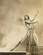 Photograph by George Platt Lynes: Elise Reiman (1911 1993), available at Childs Gallery, Boston